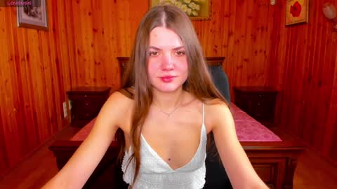 Snapshot of strawberrylux chatting on December 2024 07:04:01 AM Strawberrylux online show from December 2024 07:04:01 AM