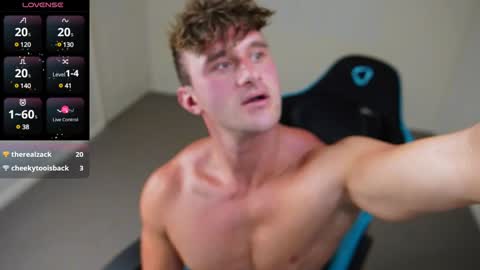 Snapshot of streatmeat chatting on December 2024 09:57:01 AM streatmeat online show from December 2024 09:57:01 AM