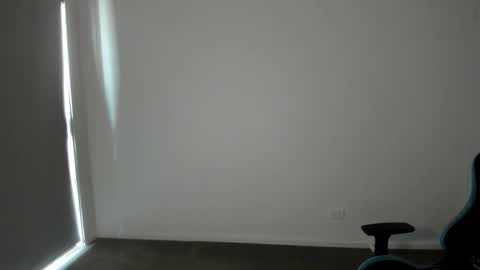 Snapshot of streatmeat chatting on November 2025 11:25:01 PM streatmeat online show from November 2025 11:25:01 PM