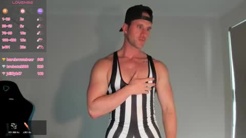 Snapshot of streatmeat chatting on November 2025 08:53:02 PM streatmeat online show from November 2025 08:53:02 PM