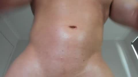 Snapshot of streatmeat chatting on November 2025 01:49:02 AM streatmeat online show from November 2025 01:49:02 AM