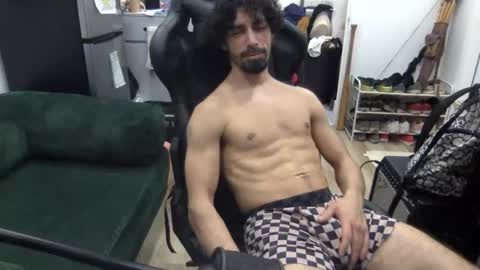 Snapshot of stringin69 chatting on February 2026 07:45:01 AM stringin69 online show from February 2026 07:45:01 AM