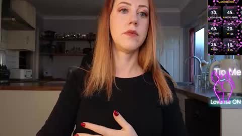 Amorina online show from February 2026 08:57:02 AM