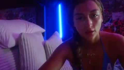 Snapshot of strippersofia chatting on June 2026 03:47:01 PM strippersofia online show from June 2026 03:47:01 PM