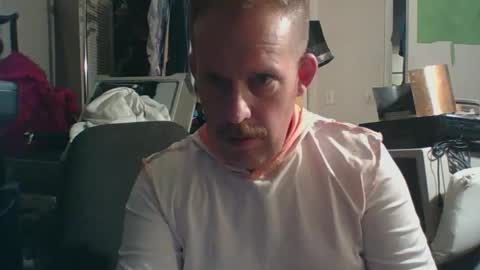 Snapshot of strokingjoe14585 chatting on January 2026 11:10:01 PM strokingjoe14585 online show from January 2026 11:10:01 PM