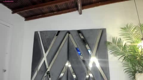 Alexa   online show from November 2025 11:00:01 AM