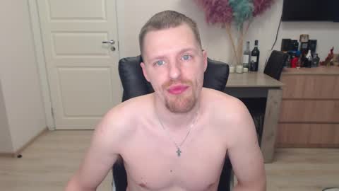 strong_guy_xxx online show from January 2026 08:18:01 AM