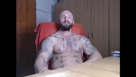 StrongIvan online show from May 2026 04:40:01 AM