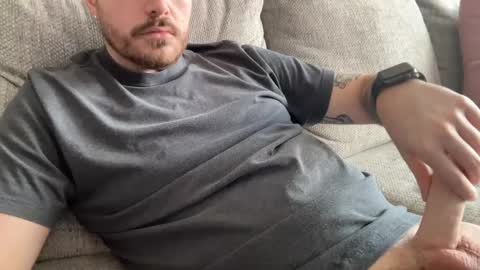 Snapshot of strongman4u2do chatting on January 2025 06:02:01 PM Jay online show from January 2025 06:02:01 PM