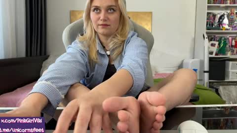 goddess online show from April 2026 02:06:02 PM