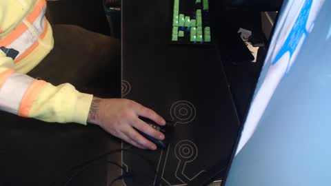 Snapshot of stud69861714 chatting on September 2025 04:25:01 AM stud69861714 online show from September 2025 04:25:01 AM