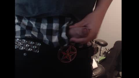 Snapshot of studbeltbro chatting on September 2025 06:29:02 AM studbeltbro online show from September 2025 06:29:02 AM