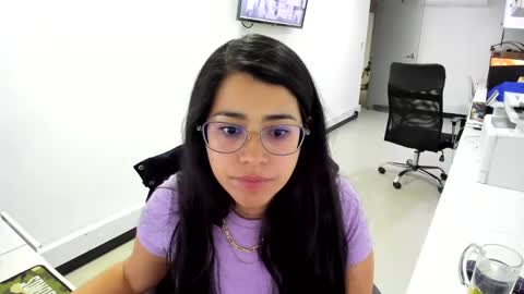 Snapshot of studcb_ chatting on January 2025 02:06:01 AM studcb_ online show from January 2025 02:06:01 AM