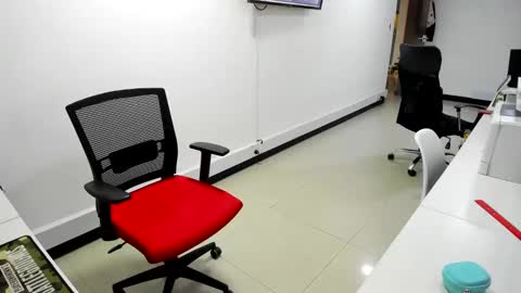 Snapshot of studcb_ chatting on January 2025 12:17:02 AM studcb_ online show from January 2025 12:17:02 AM