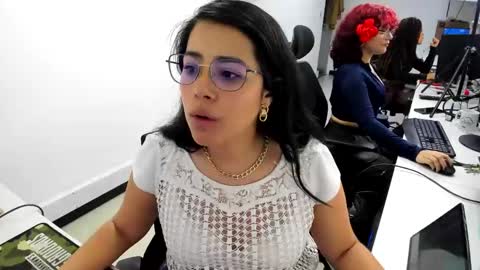 Snapshot of studcb_ chatting on February 2025 11:27:01 PM studcb_ online show from February 2025 11:27:01 PM