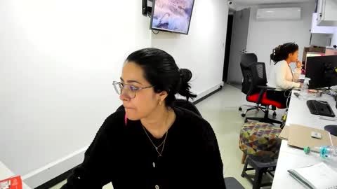 Snapshot of studcb_ chatting on February 2025 11:39:01 PM studcb_ online show from February 2025 11:39:01 PM