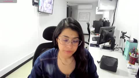 Snapshot of studcb_ chatting on September 2025 10:48:02 PM studcb_ online show from September 2025 10:48:02 PM