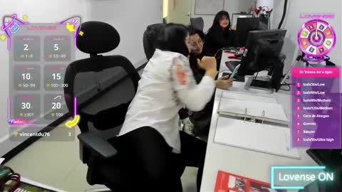 Snapshot of studcb_ chatting on October 2025 08:49:01 PM studcb_ online show from October 2025 08:49:01 PM