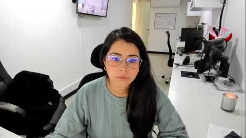 Snapshot of studcb_ chatting on October 2025 08:53:02 PM studcb_ online show from October 2025 08:53:02 PM