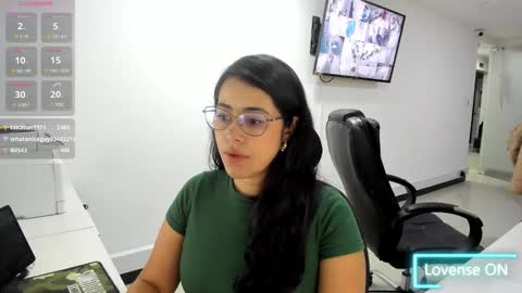 Snapshot of studcb_ chatting on November 2025 11:27:02 PM studcb_ online show from November 2025 11:27:02 PM