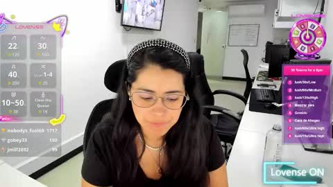 Snapshot of studcb_ chatting on November 2025 10:33:02 PM studcb_ online show from November 2025 10:33:02 PM