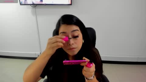 Snapshot of studcb_ chatting on November 2025 01:25:02 PM studcb_ online show from November 2025 01:25:02 PM