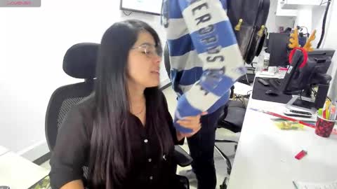 Snapshot of studcb_ chatting on December 2025 10:47:01 PM studcb_ online show from December 2025 10:47:01 PM