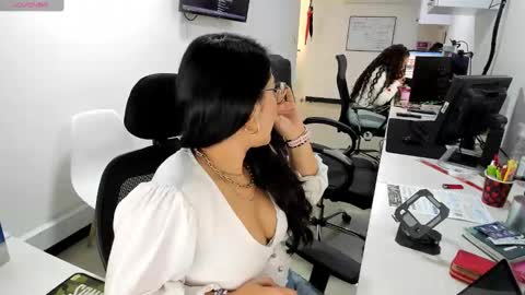 Snapshot of studcb_ chatting on December 2025 03:51:02 PM studcb_ online show from December 2025 03:51:02 PM