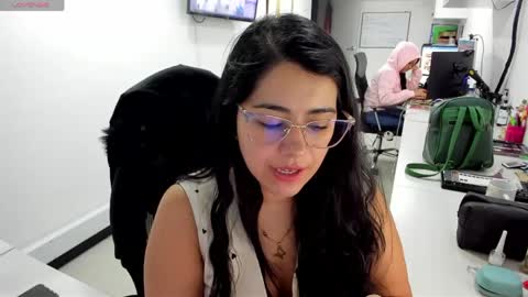 Snapshot of studcb_ chatting on June 2026 11:00:01 PM studcb_ online show from June 2026 11:00:01 PM