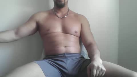 Snapshot of studdotcom chatting on May 2026 09:06:01 AM Ero online show from May 2026 09:06:01 AM