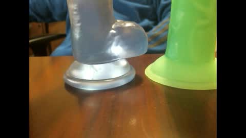 Snapshot of studinto chatting on March 2025 05:07:01 AM BadBrad online show from March 2025 05:07:01 AM