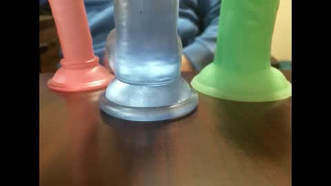 Snapshot of studinto chatting on March 2025 07:58:02 AM BadBrad online show from March 2025 07:58:02 AM