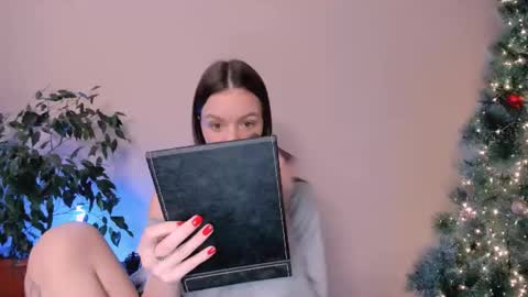 Mary online show from December 2024 07:33:02 AM