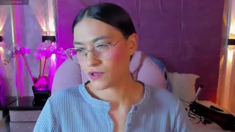 Stusha online show from July 2026 01:03:01 PM