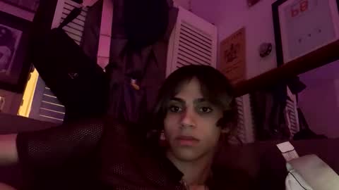 stxllaxcx online show from April 2026 09:23:01 PM