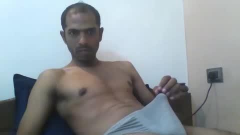 Indian Couple online show from October 2025 04:08:01 PM