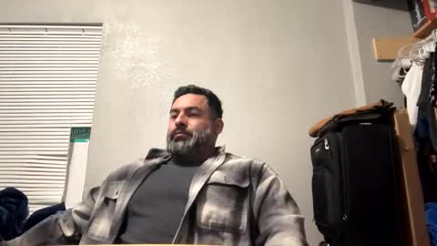 Snapshot of suavecito67 chatting on February 2025 02:27:01 PM suavecito67 online show from February 2025 02:27:01 PM