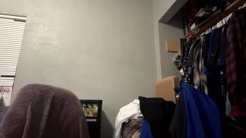 Snapshot of suavecito67 chatting on October 2025 02:23:02 AM suavecito67 online show from October 2025 02:23:02 AM