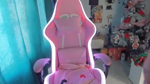 sub_nezuko_69 online show from December 2024 05:32:02 PM