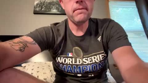 Snapshot of submissivebrett373 chatting on October 2025 10:18:01 PM submissivebrett373 online show from October 2025 10:18:01 PM