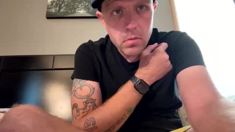 Snapshot of submissivebrett373 chatting on October 2025 09:34:02 PM submissivebrett373 online show from October 2025 09:34:02 PM