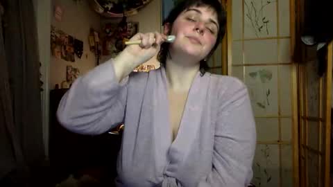 succubi_tyes online show from February 2026 01:44:02 AM