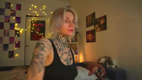 succubus_66 online show from February 2025 03:31:02 PM