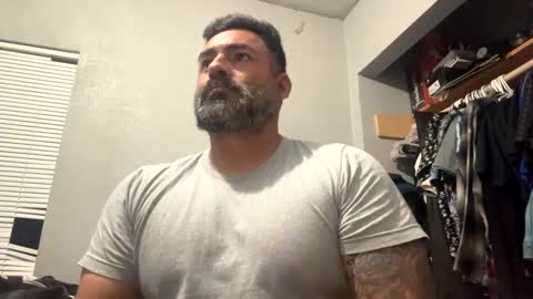 Sucio online show from September 2025 02:26:02 AM