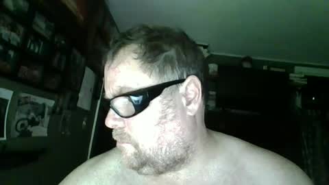 suckmeyoubitch online show from May 2026 02:42:02 AM