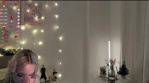 sue_everett online show from December 2024 06:45:02 PM