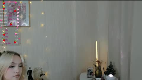 sue_everett online show from December 2024 12:05:02 PM