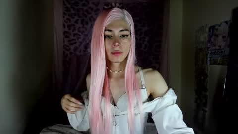 Snapshot of sue_krous chatting on June 2026 10:50:01 AM sue online show from June 2026 10:50:01 AM