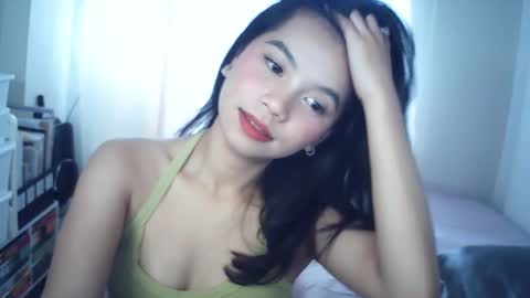 Rosiee online show from March 2026 11:33:01 PM