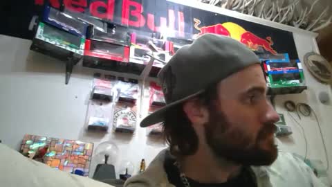 Snapshot of sugarbush696 chatting on February 2025 09:43:01 AM Sugarbush696 online show from February 2025 09:43:01 AM